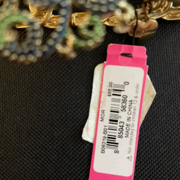 Matching Betsey Johnson bracelet nwt - Picture 3 of 3